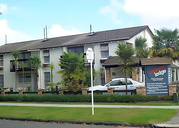 Victoria Motel 4*