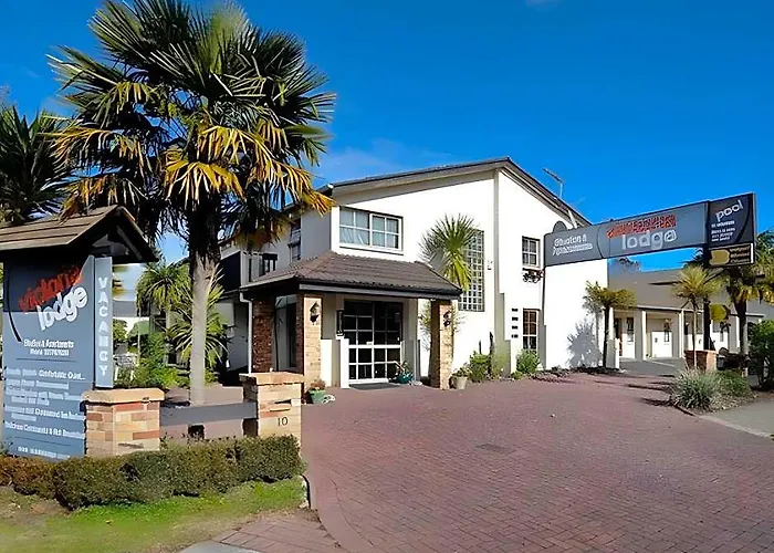 Victoria Motel 4*